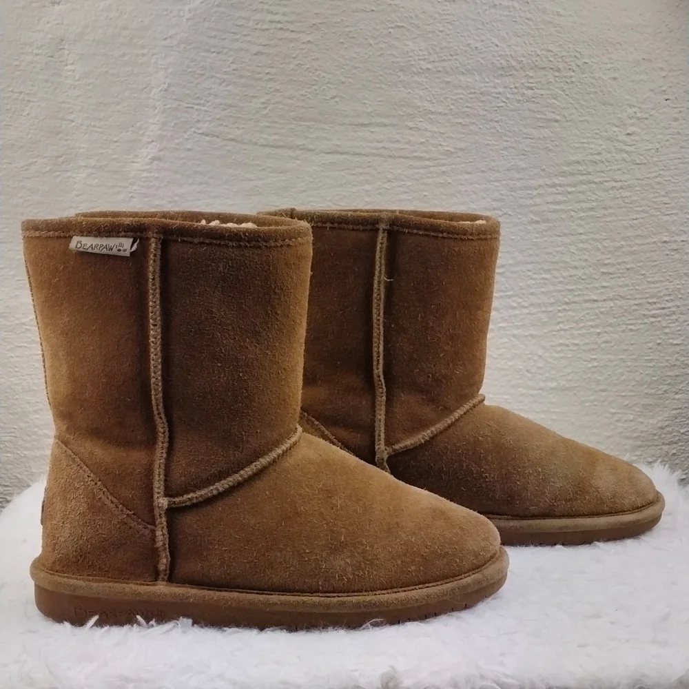 BEARPAW Emma Tan Suede Leather Wool Lining Mid Calf Slip On Boots